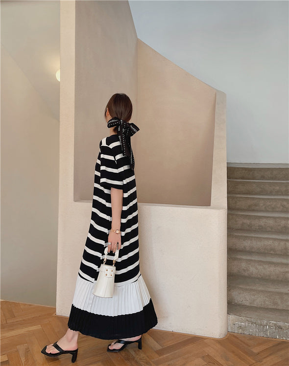 韓国ファッション　揺れ感　プリーツ　カジュアル　Aライン　ロングワンピース