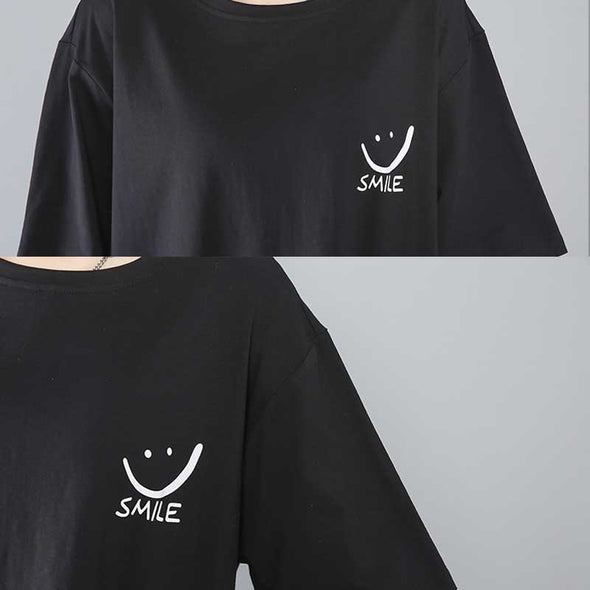 大きいサイズレディースTシャツ　【4XL~8XL】スマイル　おしゃれプリント　ゆったり　お尻すっぽり